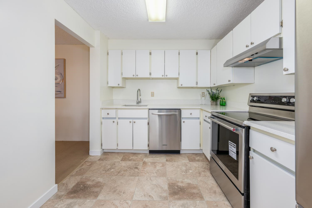 Family Room Photo of 508 6611 Minoru Boulevard, Richmond, BC