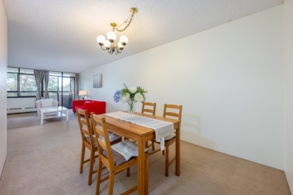 Kitchen Island Photo of 508 6611 Minoru Boulevard, Richmond, BC