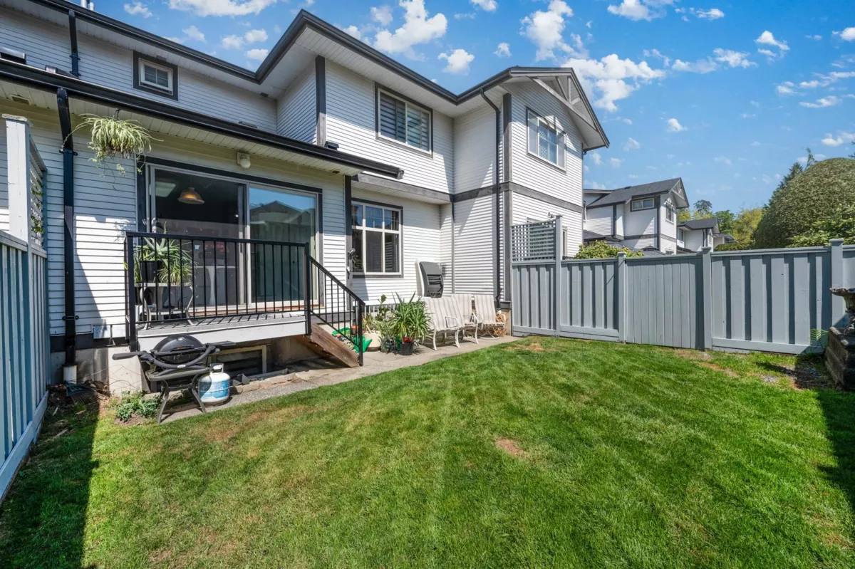 Dining Area Photo of 133 20820 87 Avenue, Langley, BC