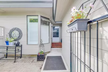 4 14235 18a Avenue, Surrey, BC, Surrey — Townhouse for sale