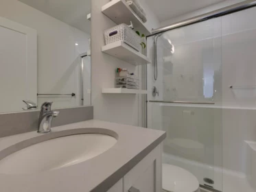 Hallway Photo of 509 33568 George Ferguson Way, Abbotsford, BC