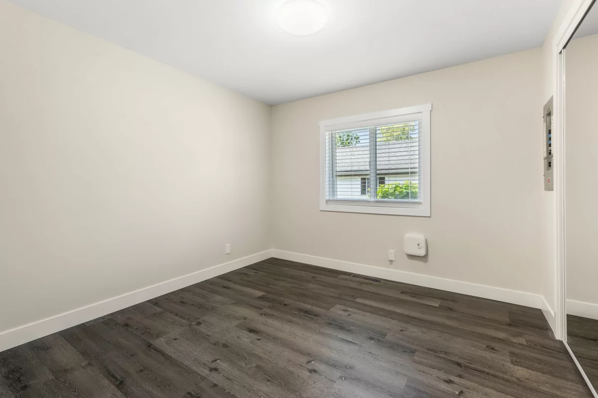 Guest Bathroom Photo of 3 44565 Monte Vista Drive, Chilliwack, BC