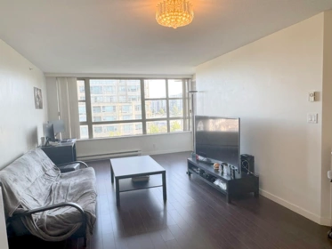802 6119 Cooney Road, Richmond, BC, Richmond — Apartment/Condo for sale