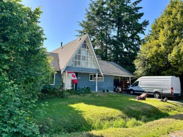 8511 Spires Road, Richmond, BC, Richmond — 3 bed single family residence for sale