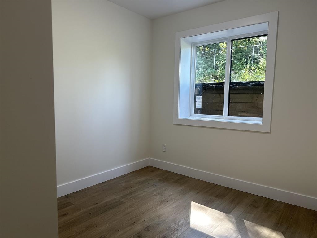 Powder Room Photo of 36716 Dianne Brook Avenue, Abbotsford, BC