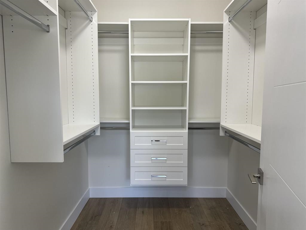 Primary Bathroom Photo of 36716 Dianne Brook Avenue, Abbotsford, BC