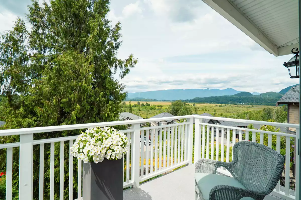 Hallway Photo of 13611 Birdtail Drive, Maple Ridge, BC