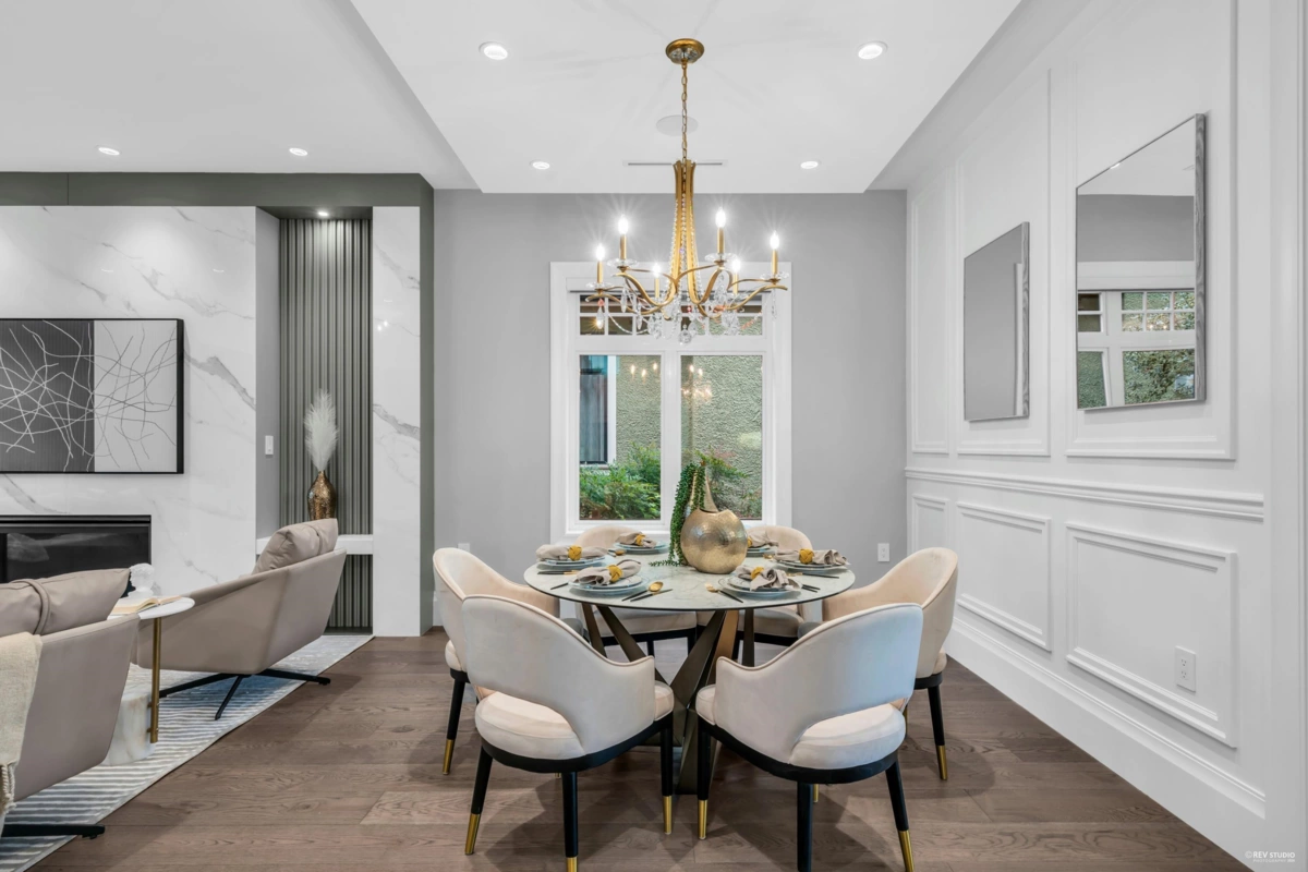 Kitchen Island Photo of 3070 W 44th Avenue, Vancouver, BC
