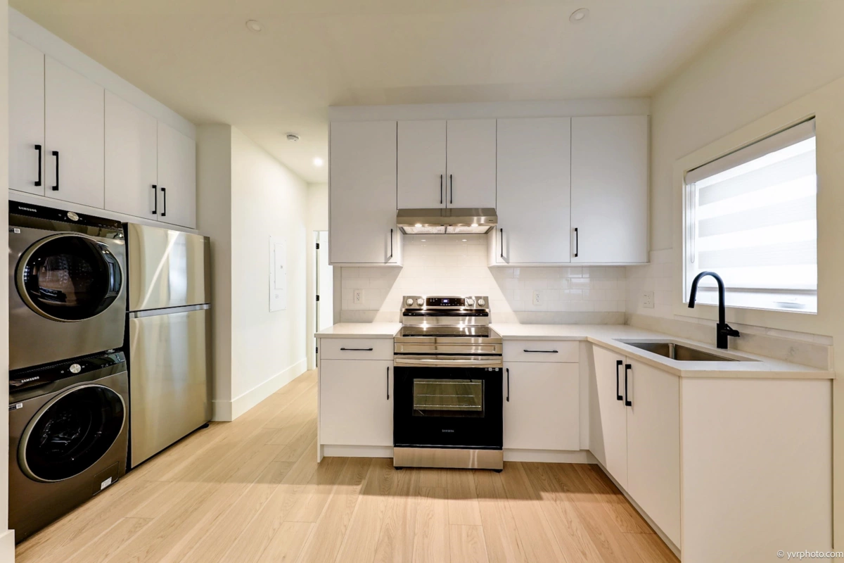 Basement Recreation Room Photo of 10460 Williams Road, Richmond, BC