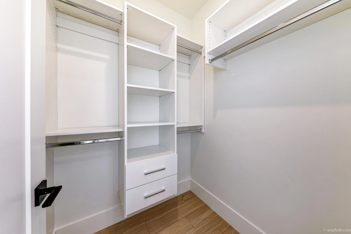 Kitchen Photo of 10460 Williams Road, Richmond, BC