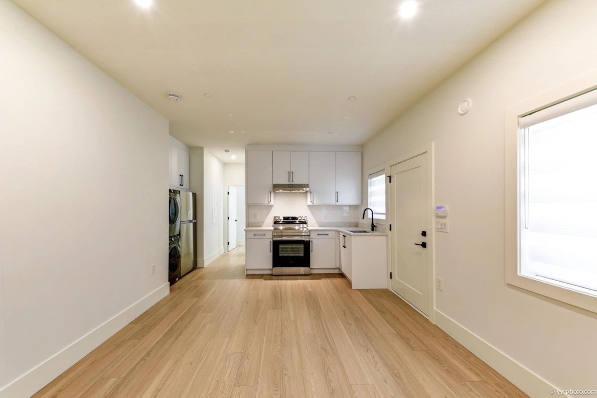 Outdoor Deck Photo of 10460 Williams Road, Richmond, BC