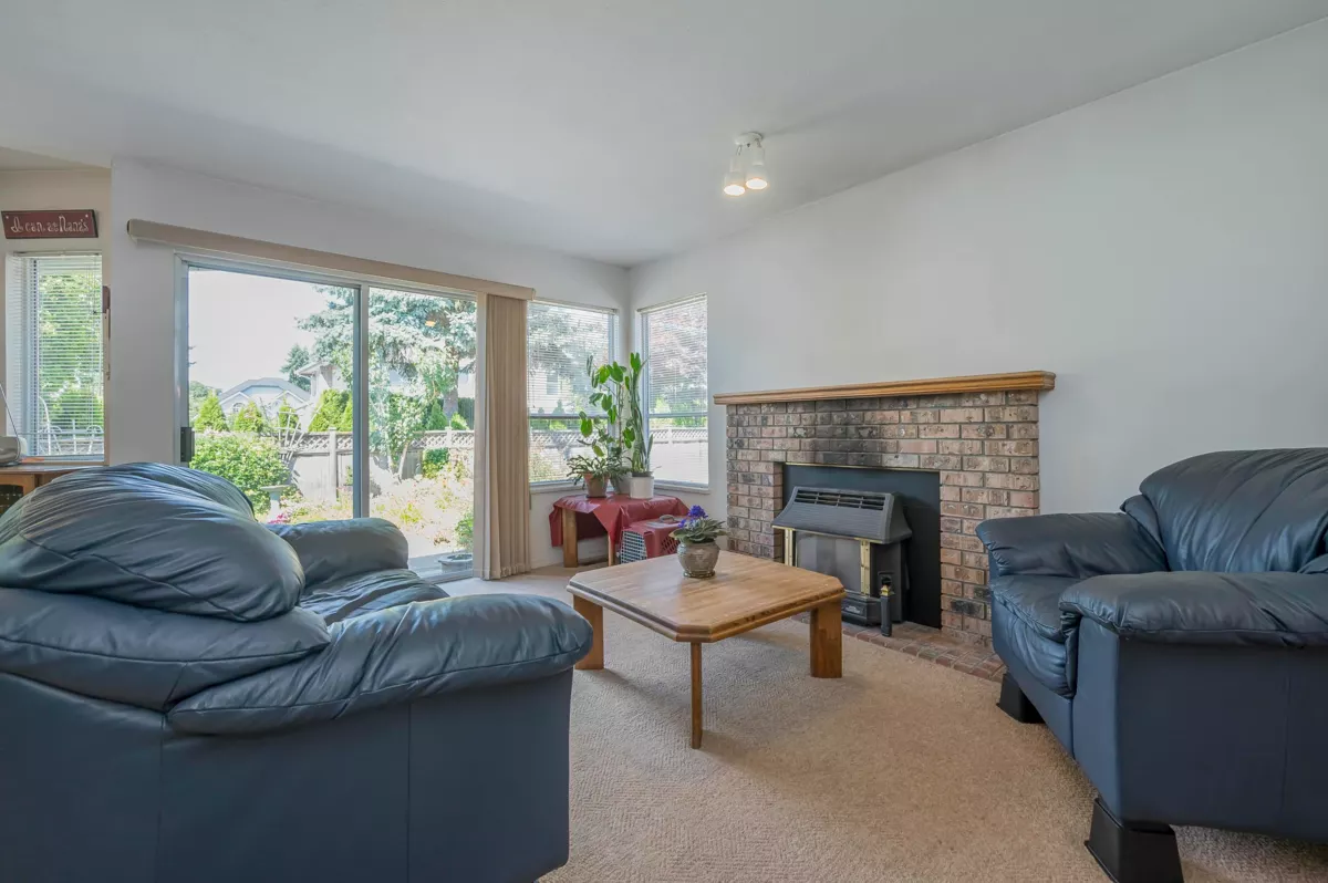 Bedroom 2 Photo of 3389 197 Street, Langley, BC