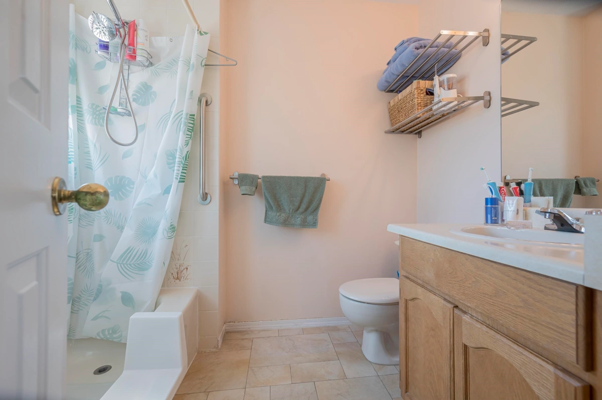 Hallway Photo of 3389 197 Street, Langley, BC