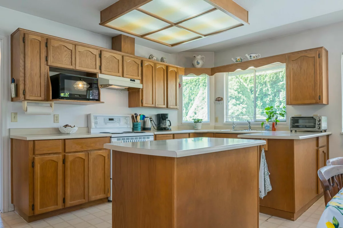 Kitchen Island Photo of 3389 197 Street, Langley, BC