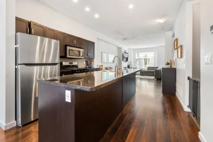 5 6956 193 Street, Surrey, BC, Surrey — Townhouse for sale