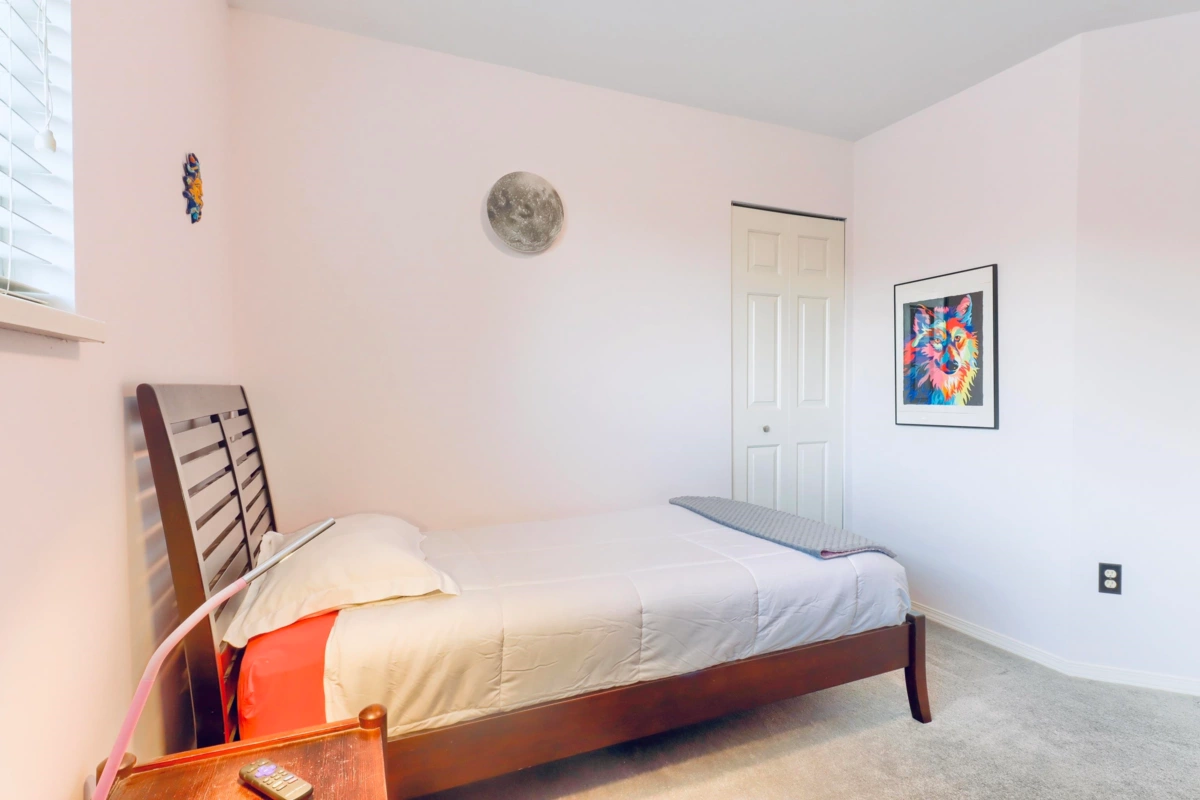 Laundry Room Photo of 8832 143 Street, Surrey, BC