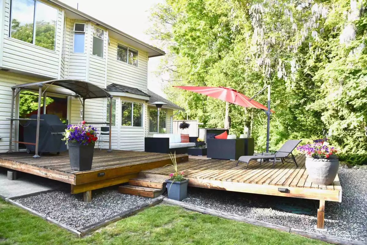 Walk-In Closet Photo of 8832 143 Street, Surrey, BC