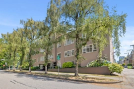MLS R3034408