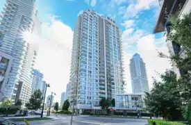 MLS R3035208
