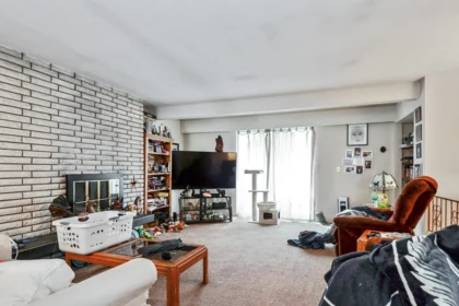 Family Room Photo of 2058 - 2060 156 Street, Surrey, BC