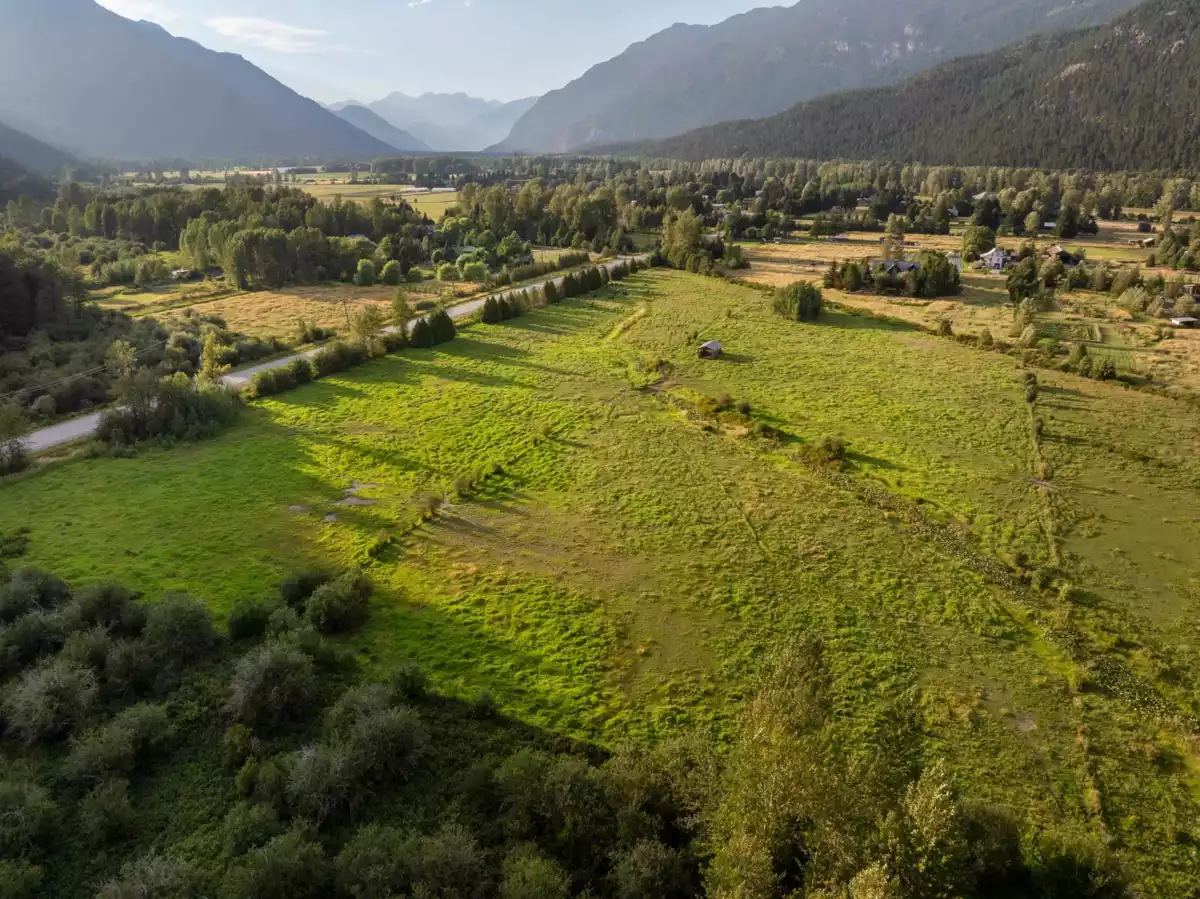 Community Amenities Photo (Clubhouse) of 1360 Collins Road, Pemberton, BC