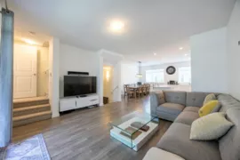 35 15487 99a Avenue, Surrey, BC