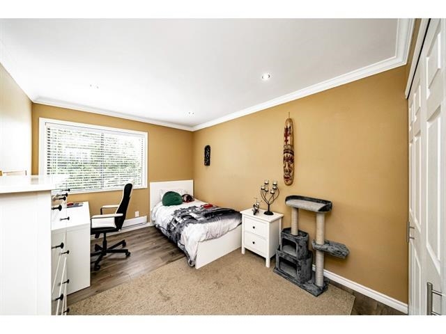 Basement Recreation Room Photo of 13323 71b Avenue, Surrey, BC