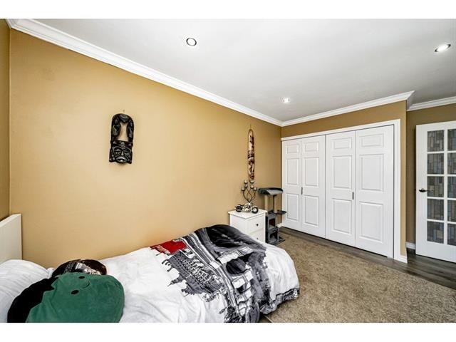 Laundry Room Photo of 13323 71b Avenue, Surrey, BC