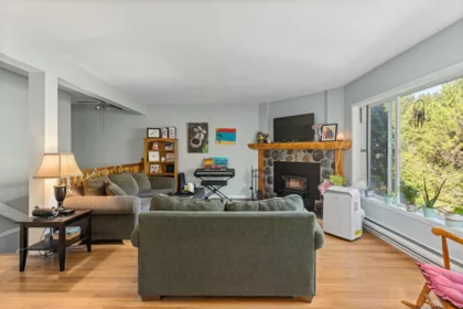 3 7467 Prospect Street, Pemberton, BC, Pemberton — Half Duplex for sale