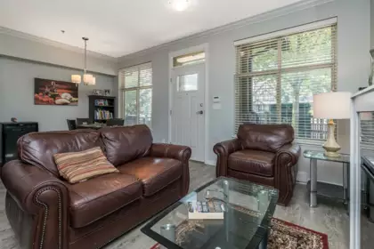 105 6706 192 St Diversion, Surrey, BC, Surrey — Townhouse for sale