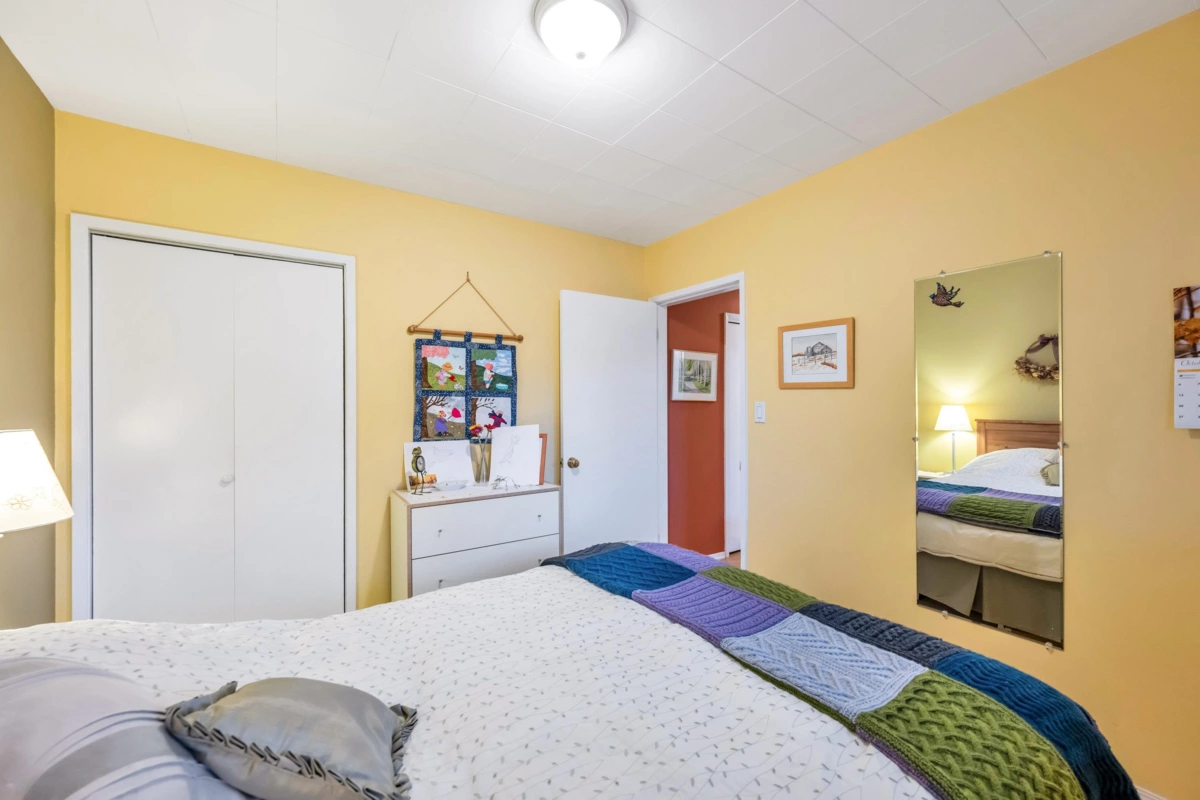 Laundry Room Photo of 1320 Kent Street, White Rock, BC