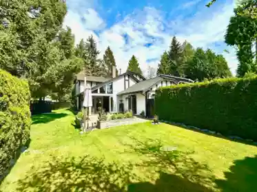 1756 148a Street, Surrey, BC, Surrey — Single Family Residence for sale