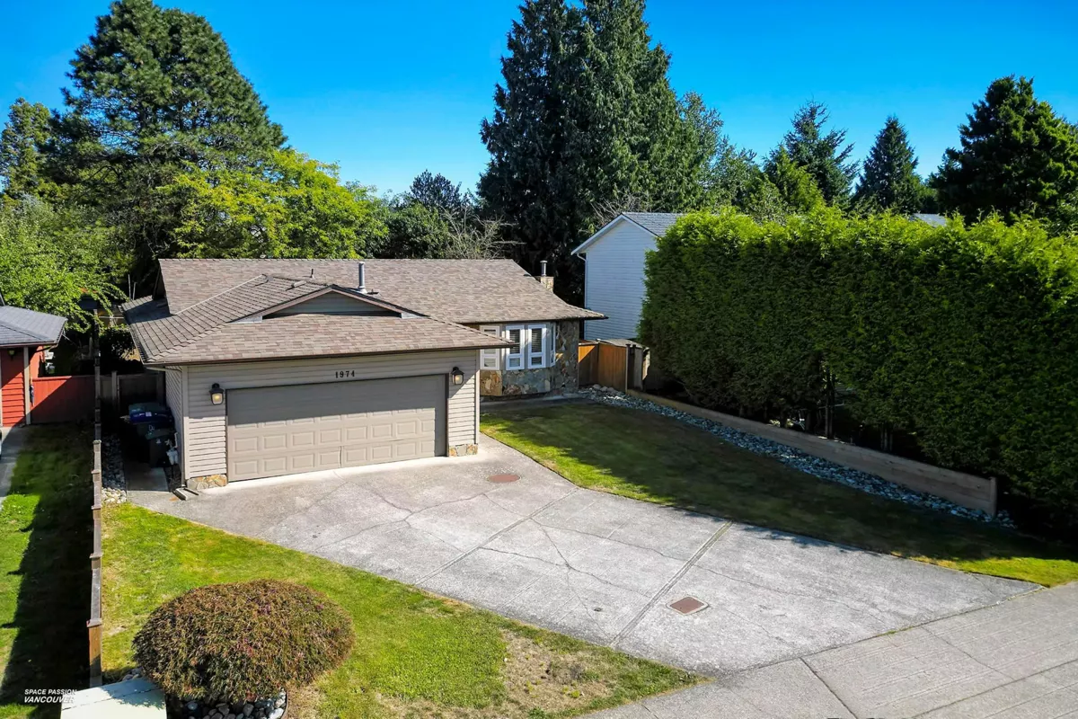 Community Amenities Photo (Clubhouse) of 1974 150 Street, Surrey, BC