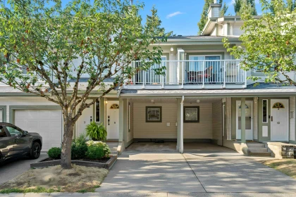 8 8892 208 Street, Langley, BC, Langley — Townhouse for sale