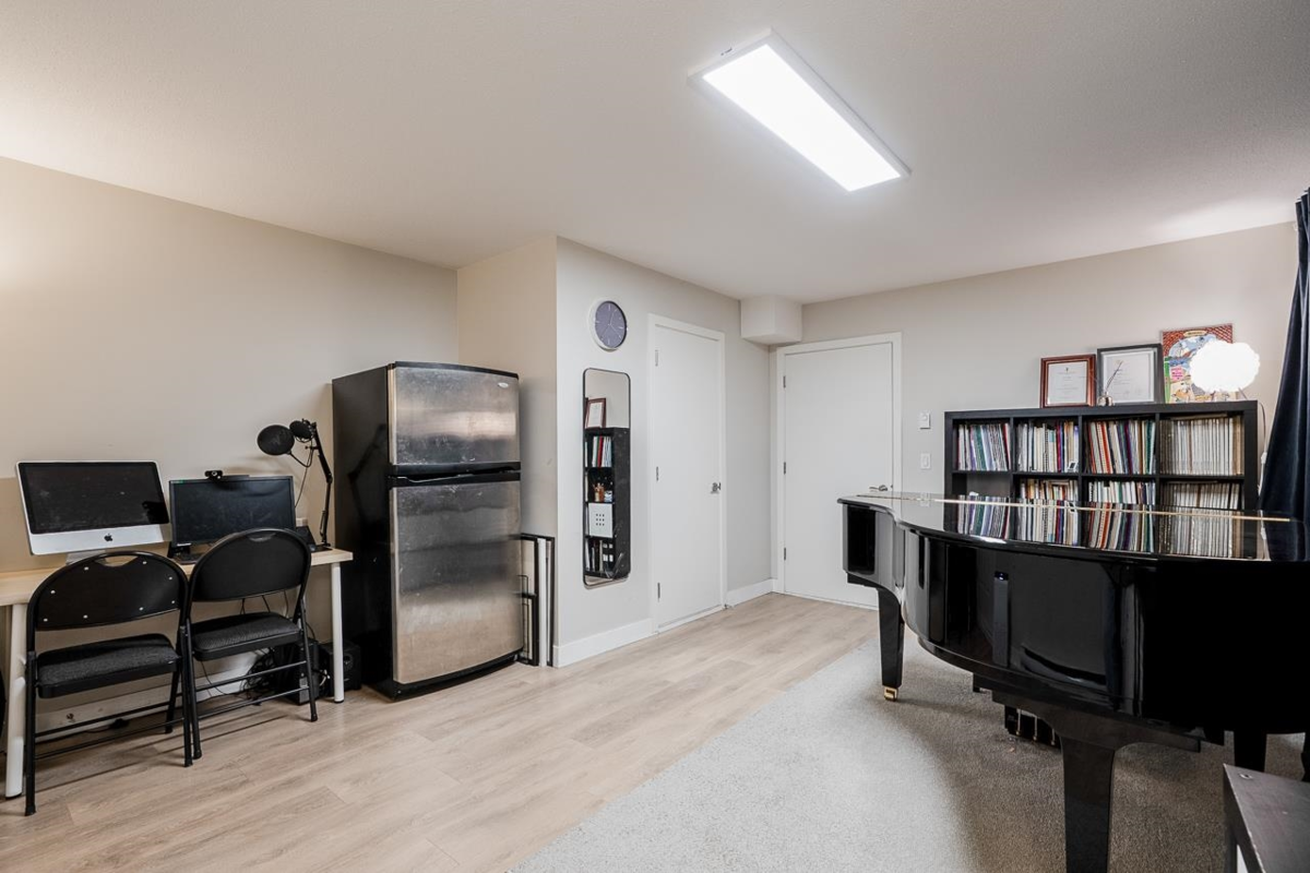 Outdoor Kitchen Photo of 26 8533 Cumberland Place, Burnaby, BC