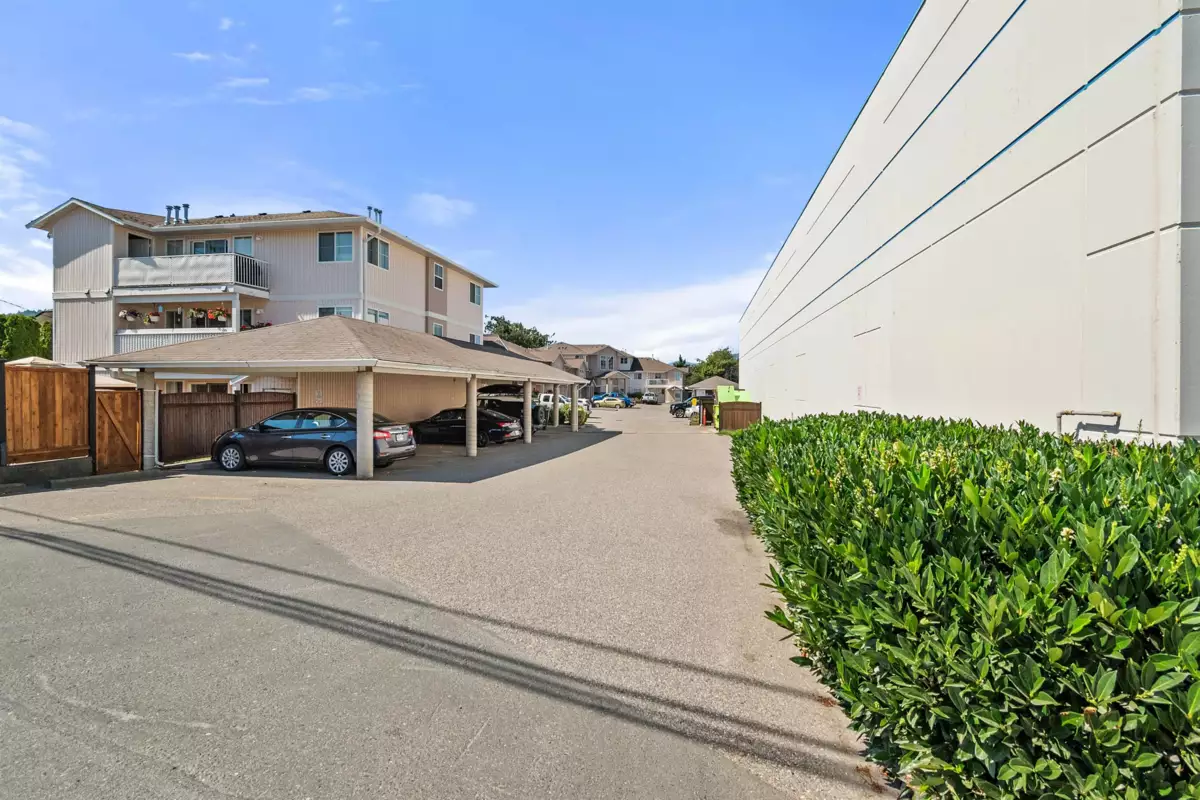 Swimming Pool Photo of 18 5915 Vedder Road, Chilliwack, BC