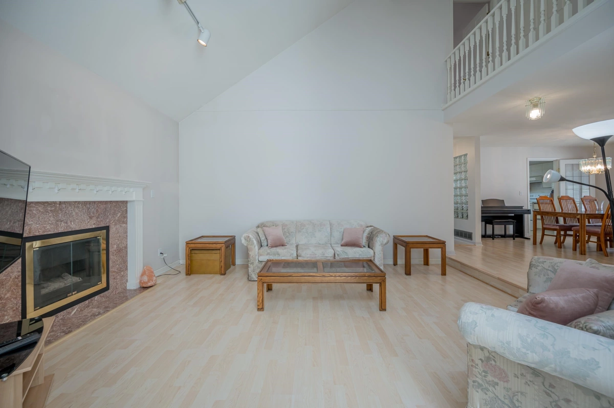 Family Room Photo of 3320 Abbey Lane, Coquitlam, BC