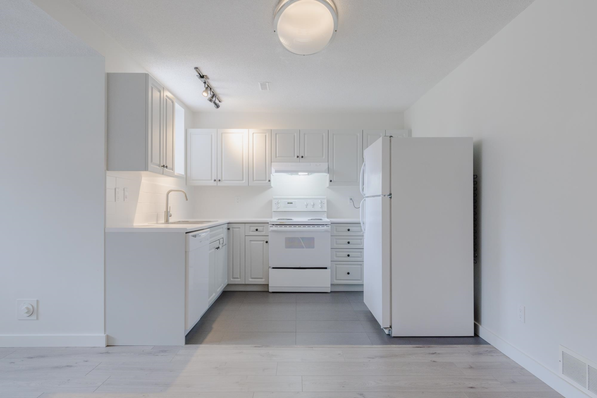 Garden / Landscaping Photo of 3320 Abbey Lane, Coquitlam, BC