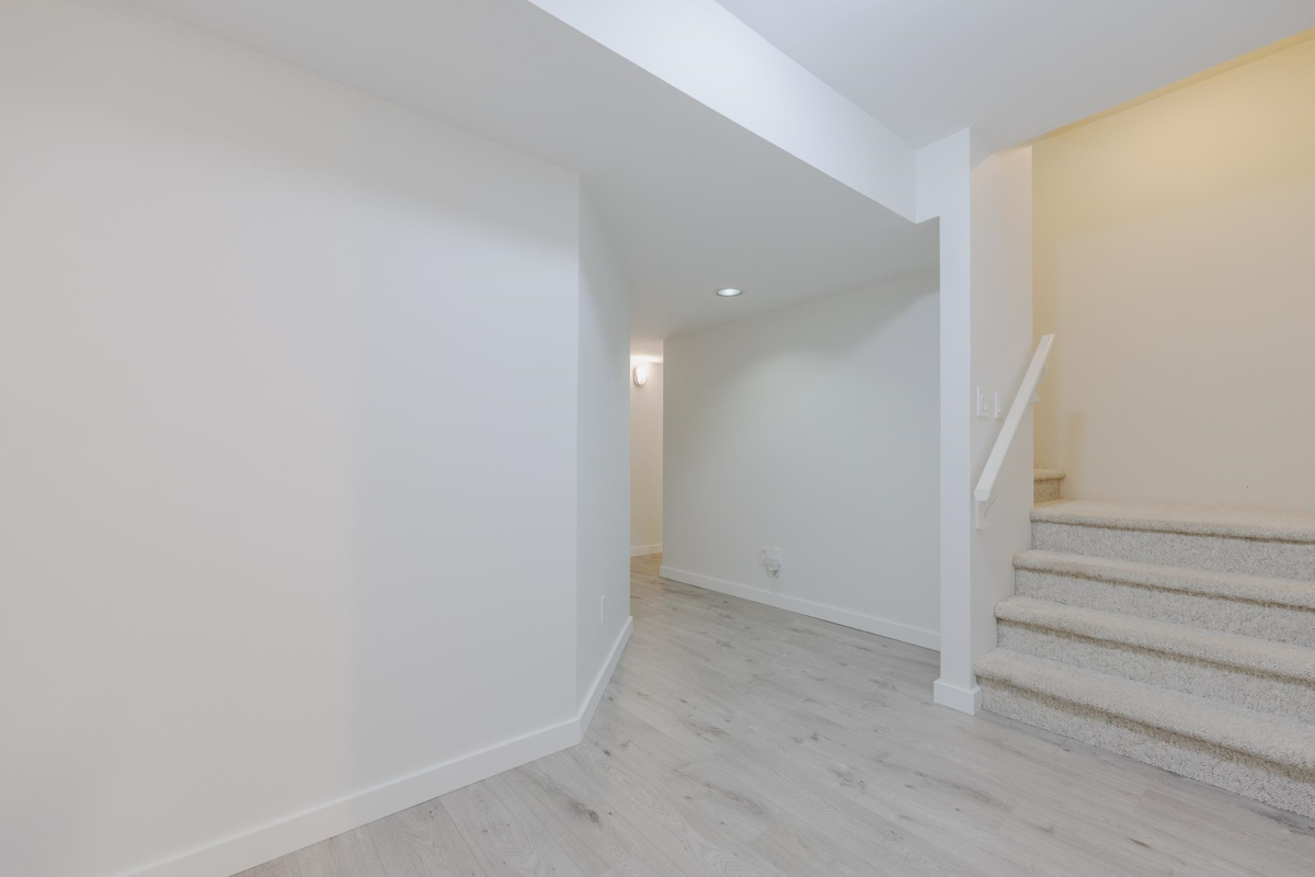 Hallway Photo of 3320 Abbey Lane, Coquitlam, BC