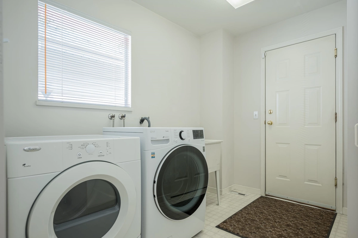 Primary Bedroom Photo of 3320 Abbey Lane, Coquitlam, BC