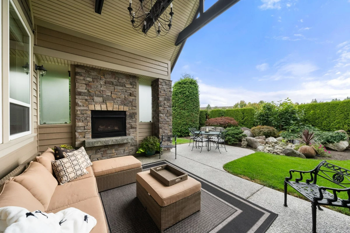 Hot Tub / Spa Photo of 19 3300 157a Street, Surrey, BC