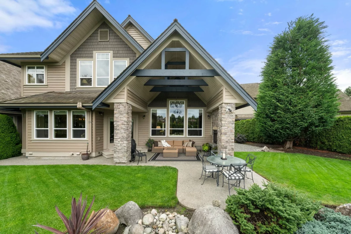 Neighborhood Park Photo Near 19 3300 157a Street, Surrey, BC