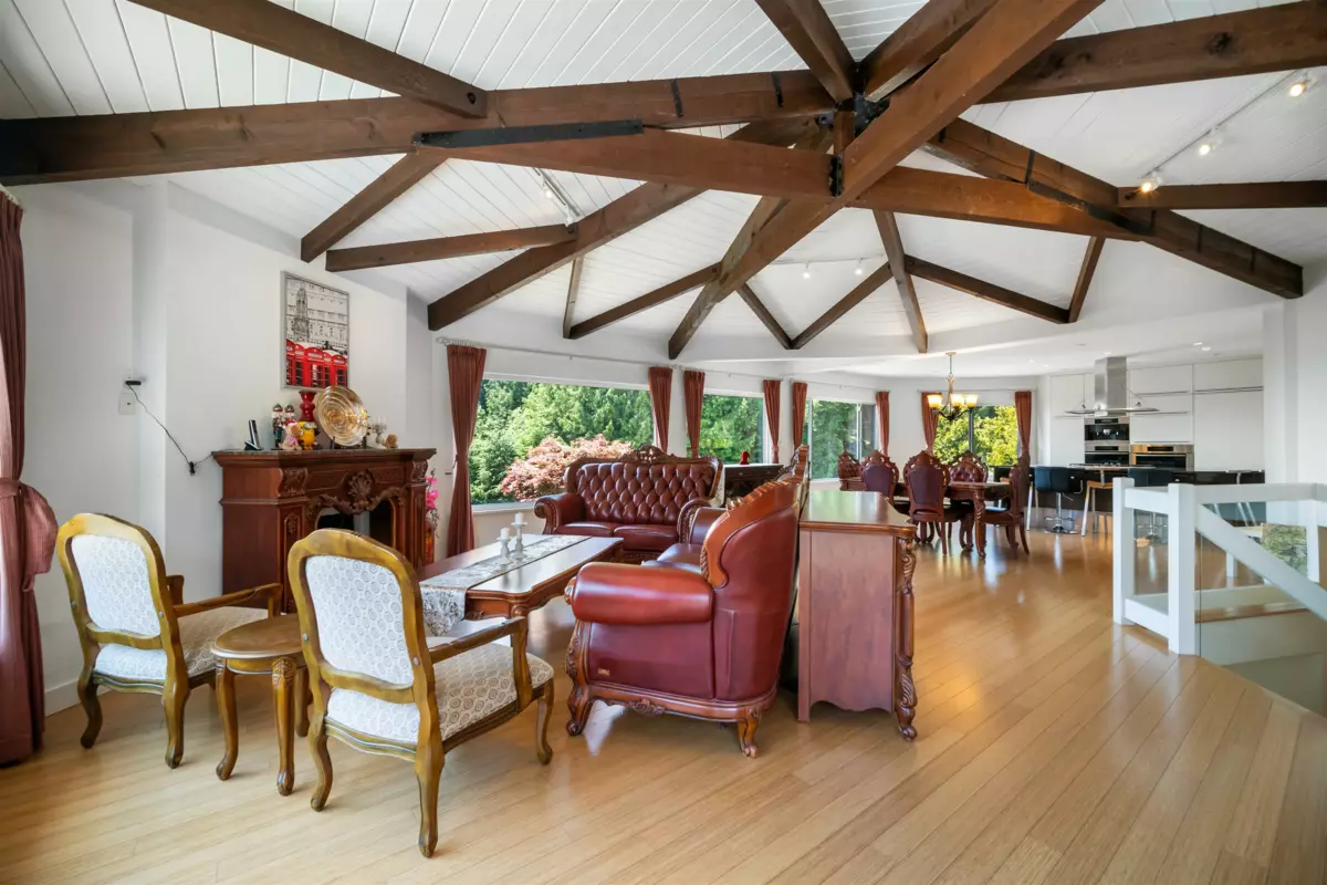 Dining Area Photo of 4246 Rockridge Road, West Vancouver, BC