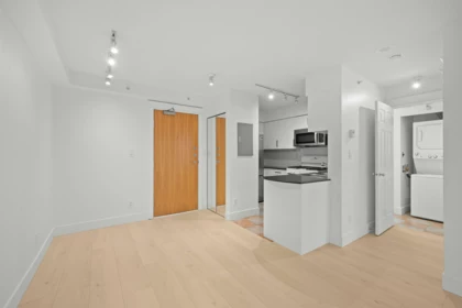 2501 63 Keefer Place, Vancouver, BC, Vancouver — Apartment/Condo for sale
