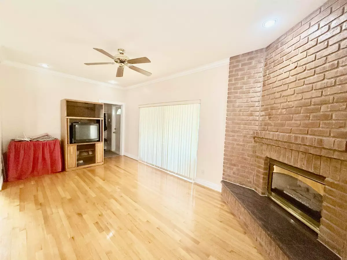 Bedroom 3 Photo of 733 Macdonald Avenue, Burnaby, BC