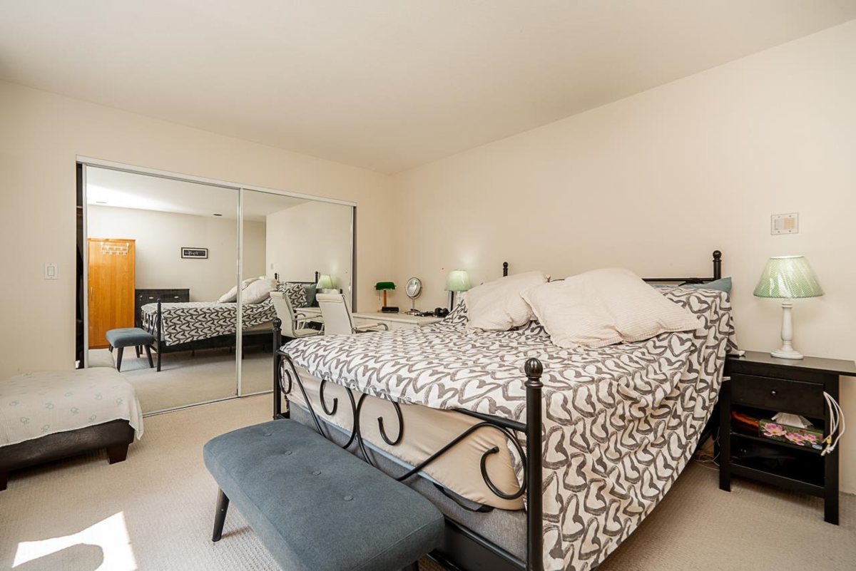 Basement Recreation Room Photo of 12 3228 Raleigh Street, Port Coquitlam, BC