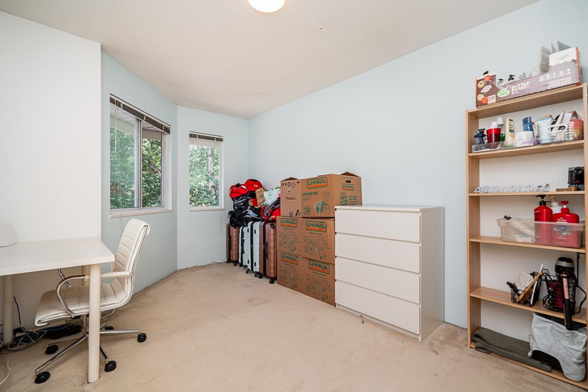Hallway Photo of 12 3228 Raleigh Street, Port Coquitlam, BC