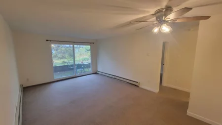 108 33400 Bourquin Place, Abbotsford, BC, Abbotsford — Apartment/Condo for sale