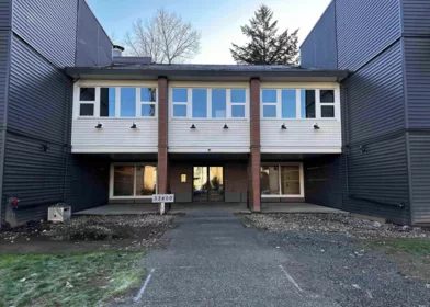 108 33400 Bourquin Place, Abbotsford, BC, Central Abbotsford — 1 bed apartment/condo for sale