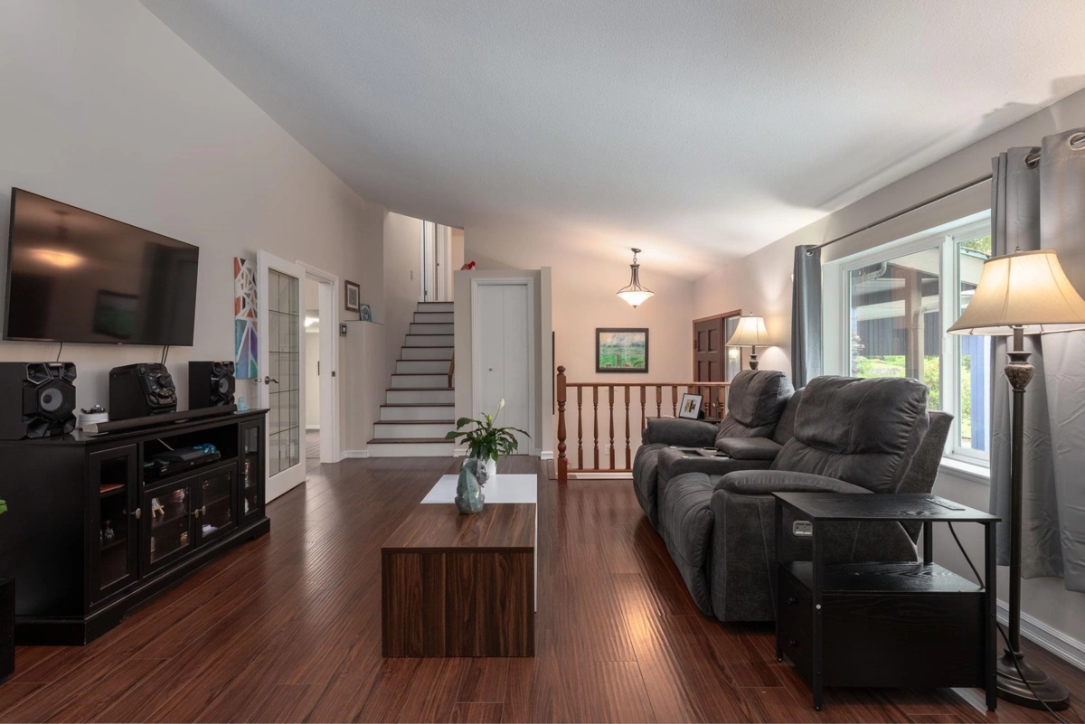 Bedroom 3 Photo of 13055 238 Street, Maple Ridge, BC